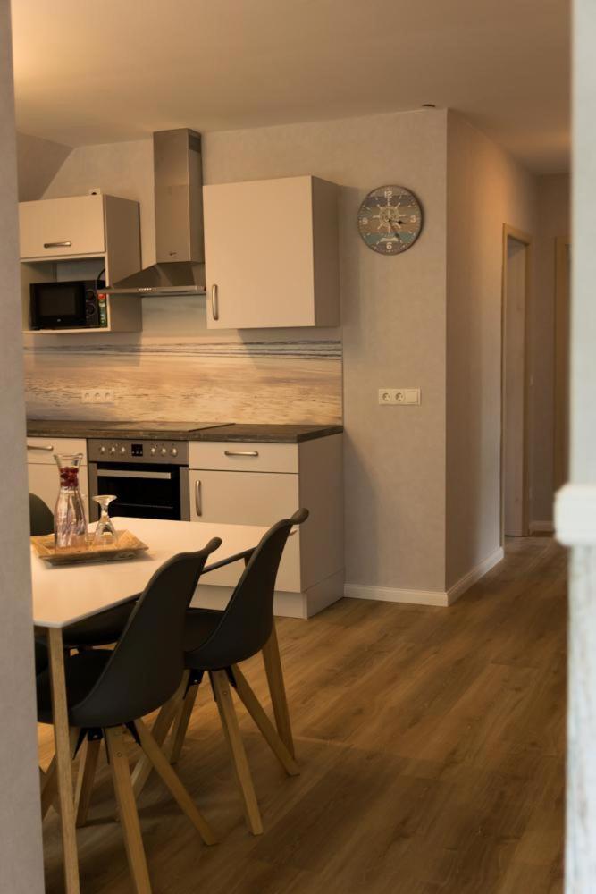 Friesenhof Joens Villa Garding Bagian luar foto